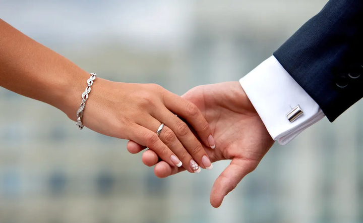 新《婚姻登记条例》修订亮点解读：法律与民生的双向奔赴